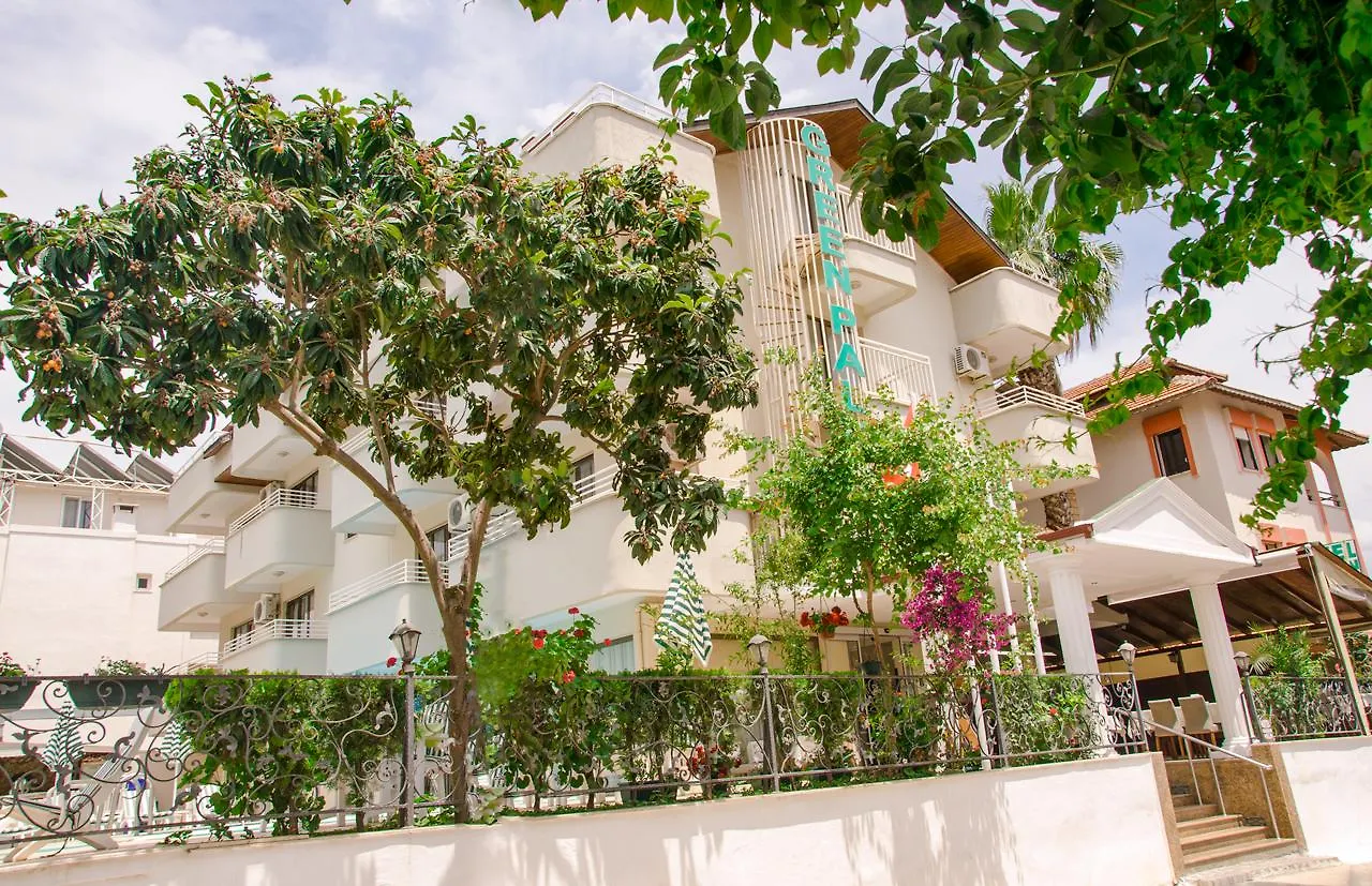 Hotel Green Palm 말마리스